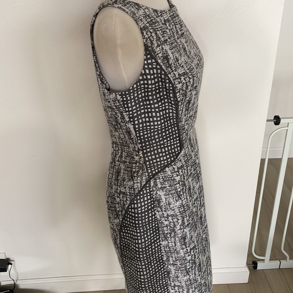 Lafayette 148 mixed print sheath dress - Picture 4 of 7